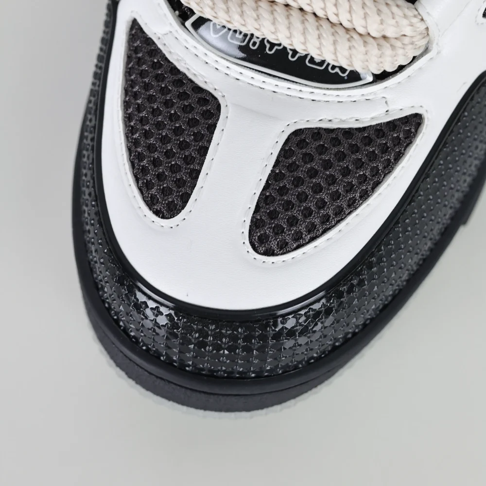 Skate Sneaker Monogramm Blumenmuster Schwarz Weiß Braun – Bild 11