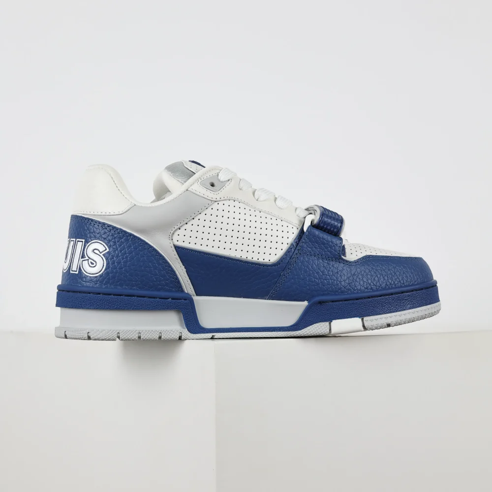 Trainer Modische Low-Top-Sneaker mit runder Spitze und Schnürung Monogramm Denim Blau und Weiß – Bild 5