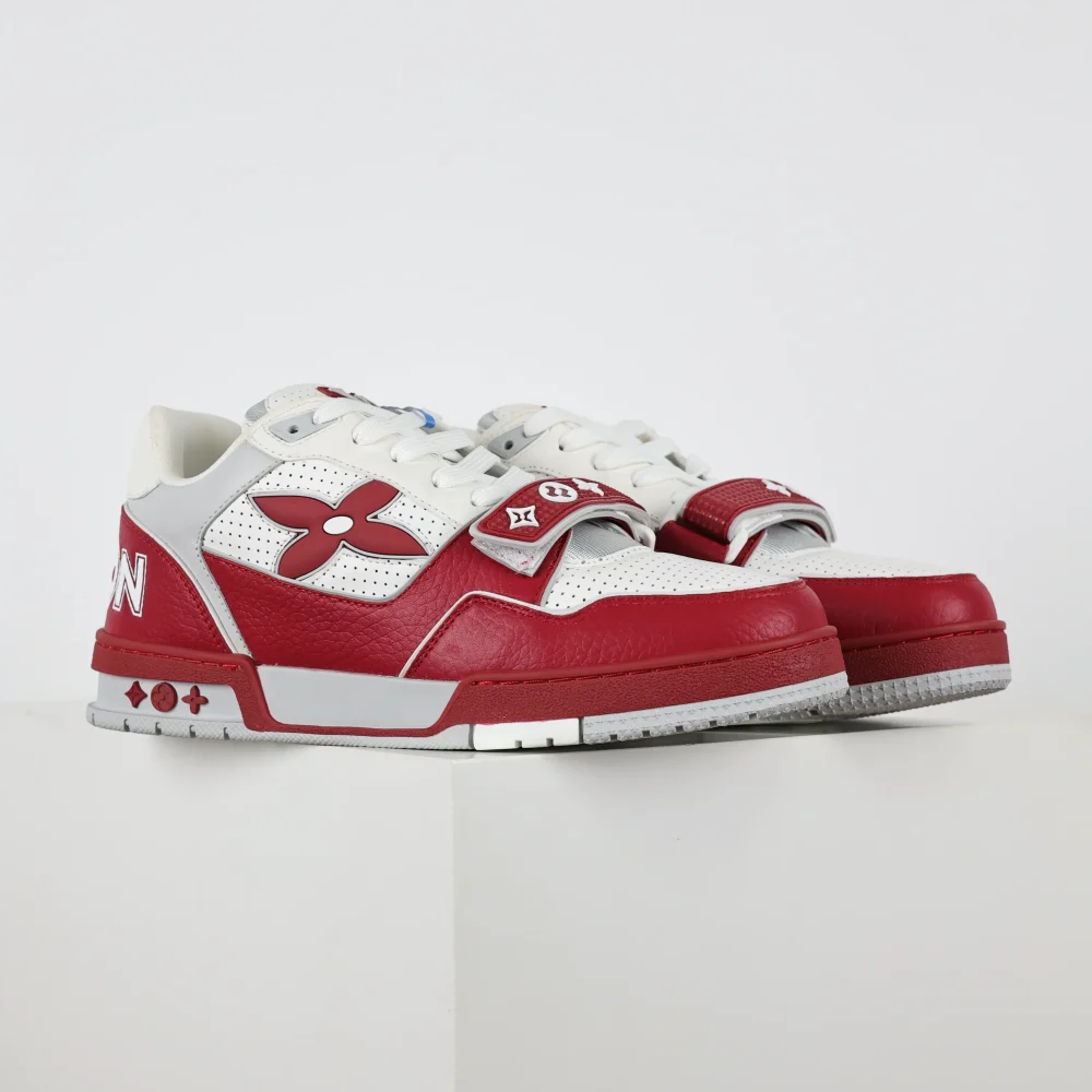Trainer Modische Low-Top-Sneaker mit runder Spitze und Schnürung Monogramm Denim Rot und Weiß – Bild 2