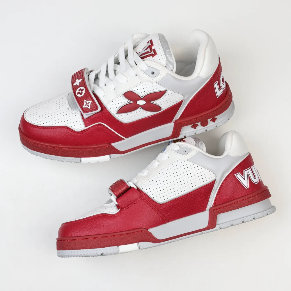 Trainer Modische Low-Top-Sneaker mit runder Spitze und Schnürung Monogramm Denim Rot und Weiß – Bild 9