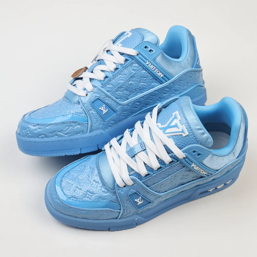 Trainer Sneaker Schriftzug geprägtes Kalbslackleder Blau – Bild 8