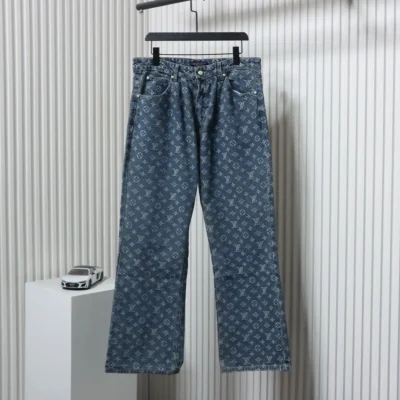 24Fw Jeans im Catwalk-Stil mit Monogramm