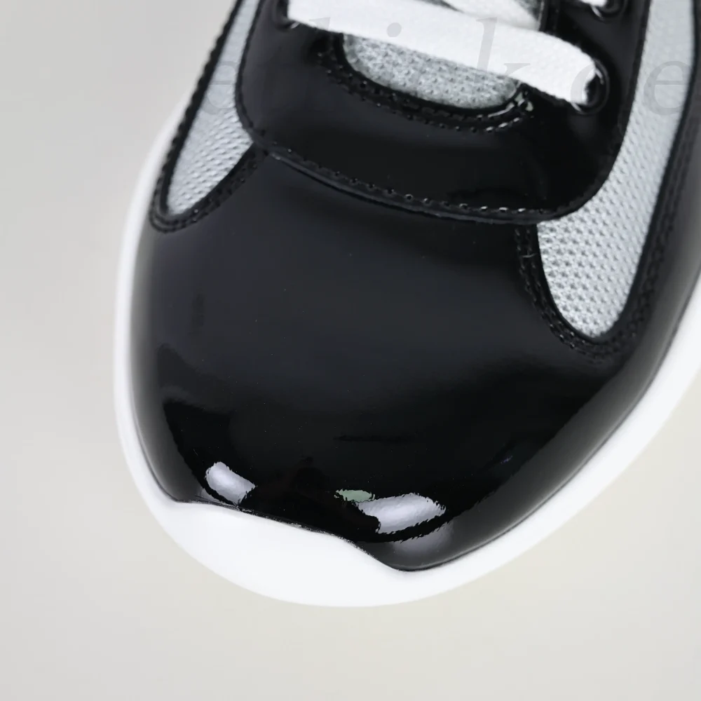 America's Cup Sneakers aus Lackleder-Mix in Schwarz – Bild 11