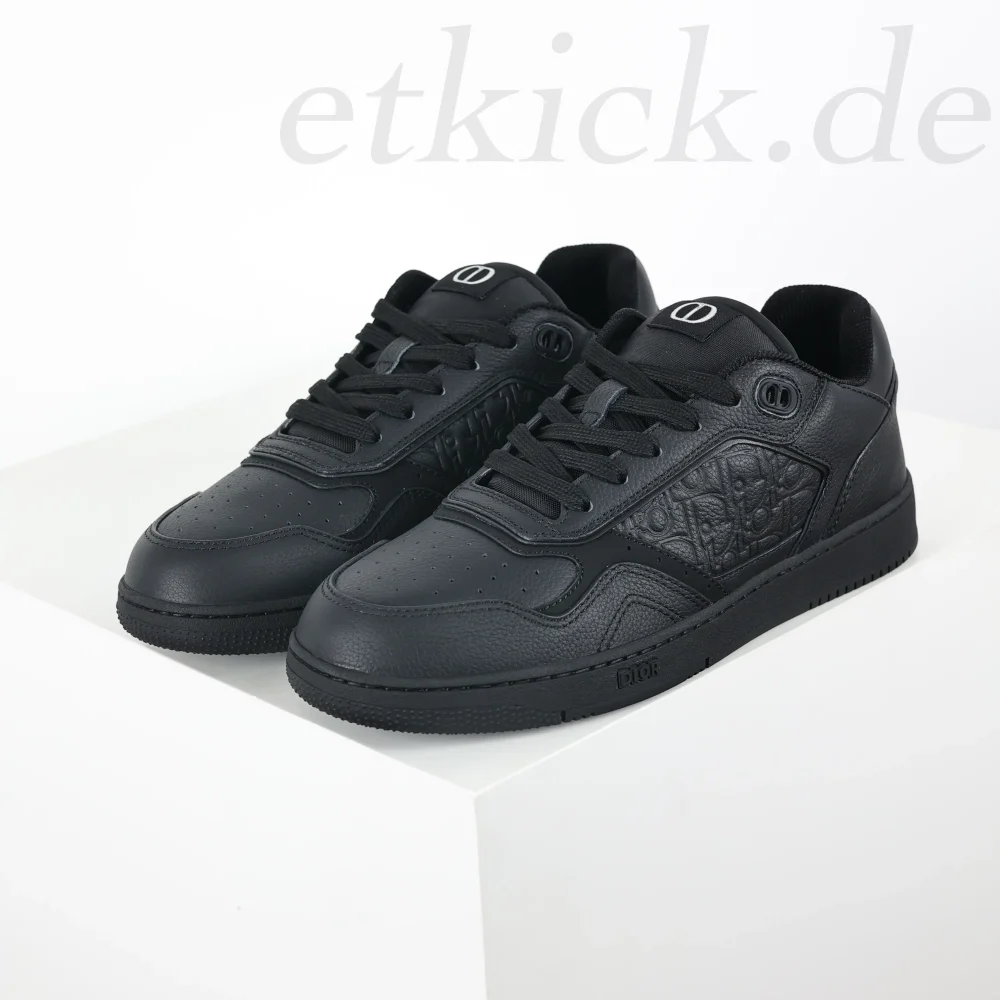 B27 Uptown Low-Top Sneaker Schwarzes genarbtes Kalbsleder und Schwarz