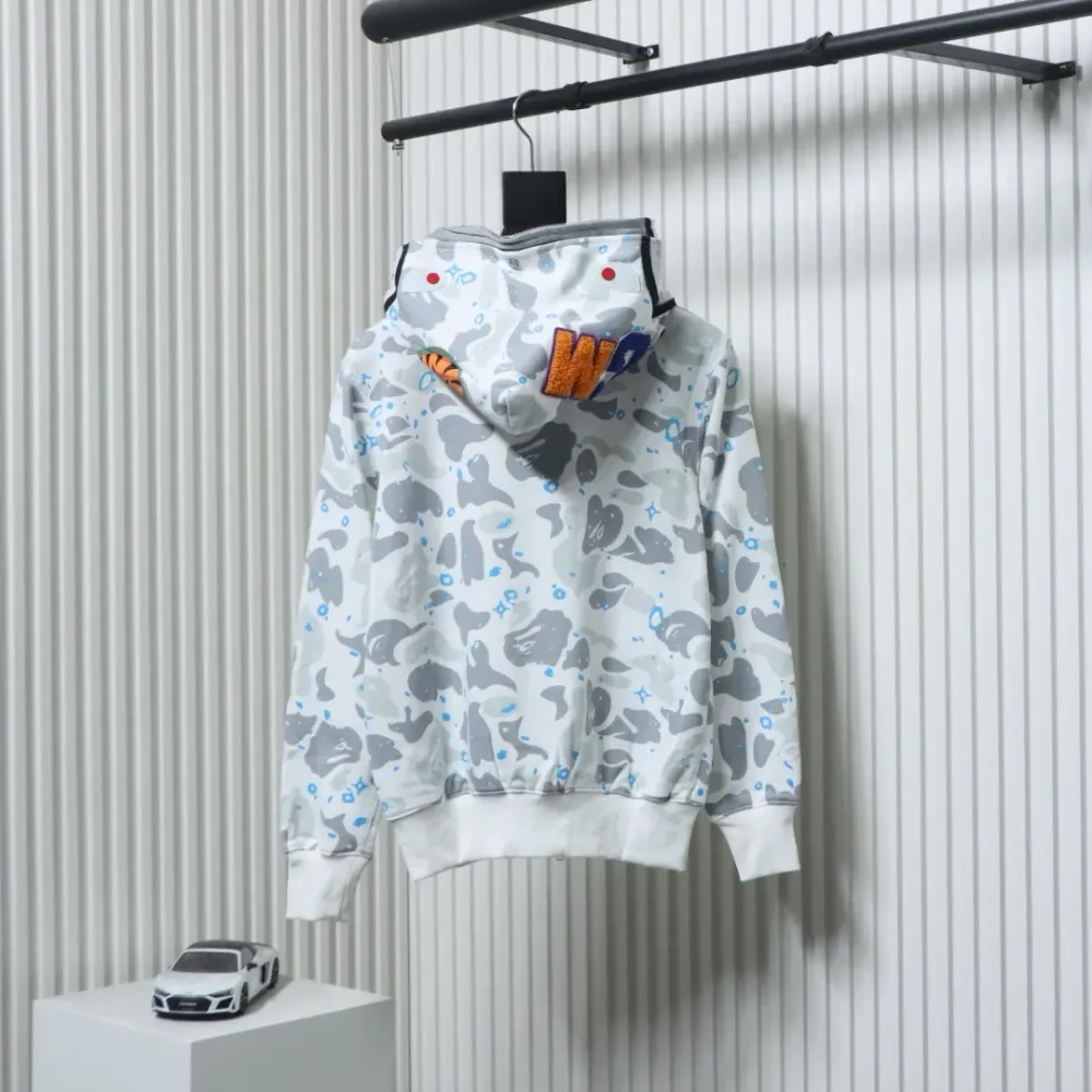BAPE Haifischkopf Tigerkopf Reißverschluss Camouflage Doppel-Kapuzenpullover Weiß und Blau
