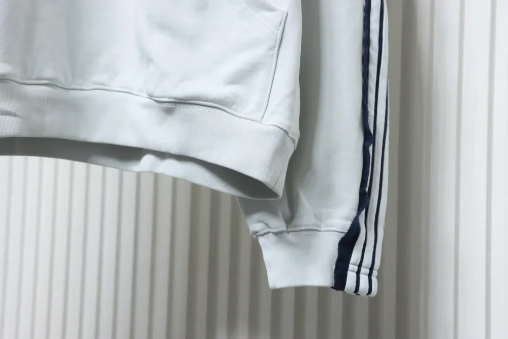 Balenciaga 25FW Patchwork-Kapuzensweatshirt mit Webmuster – Bild 3