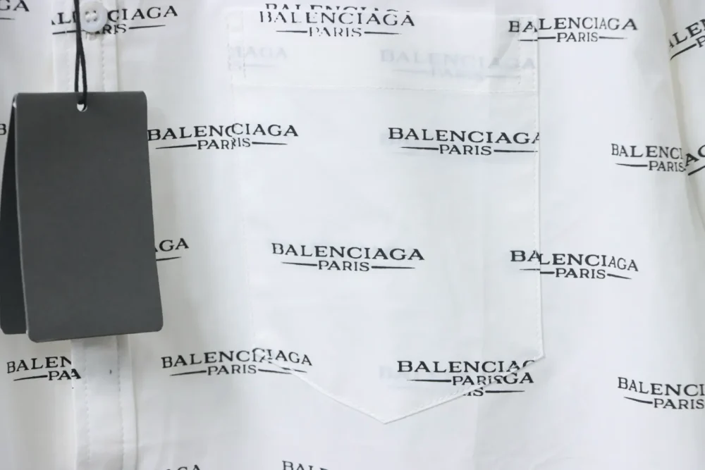 Balenciaga 25ss Kurzarmhemd mit Allover-Logo-Print – Bild 5