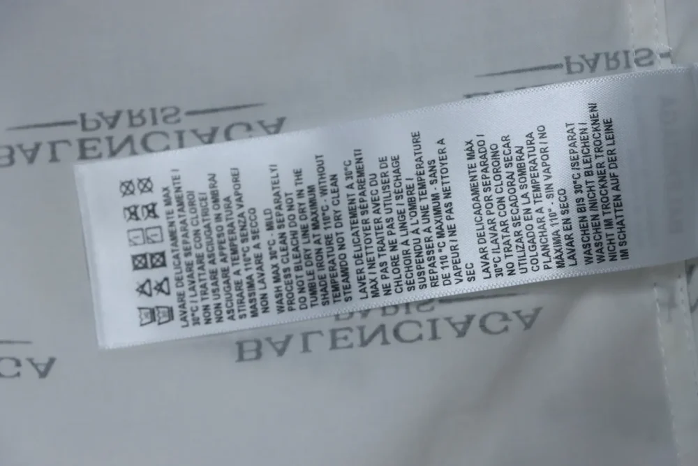 Balenciaga 25ss Kurzarmhemd mit Allover-Logo-Print – Bild 11
