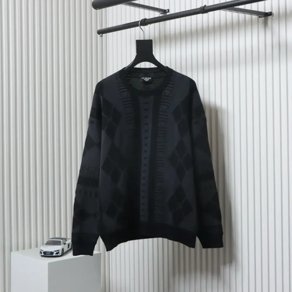 Balenciaga BLCG 25ss Strickpullover mit geometrischem Muster und Rundhalsausschnitt