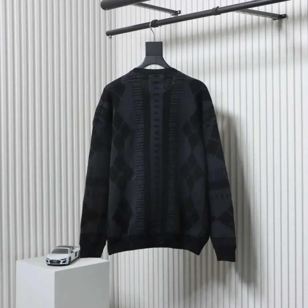 Balenciaga BLCG 25ss Strickpullover mit geometrischem Muster und Rundhalsausschnitt – Bild 2