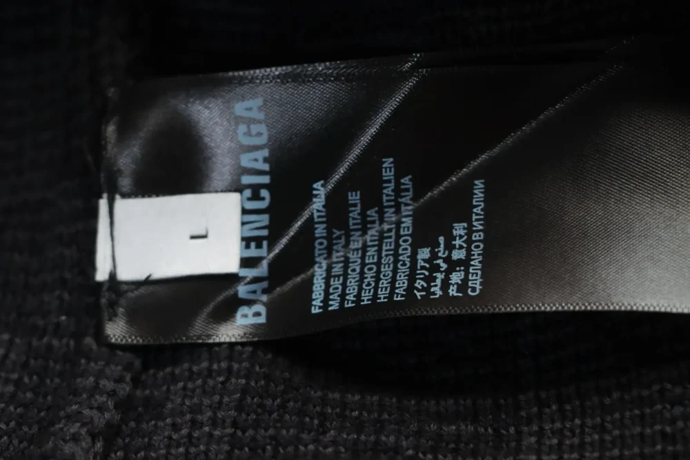 Balenciaga BLCG 25ss Strickpullover mit geometrischem Muster und Rundhalsausschnitt – Bild 9