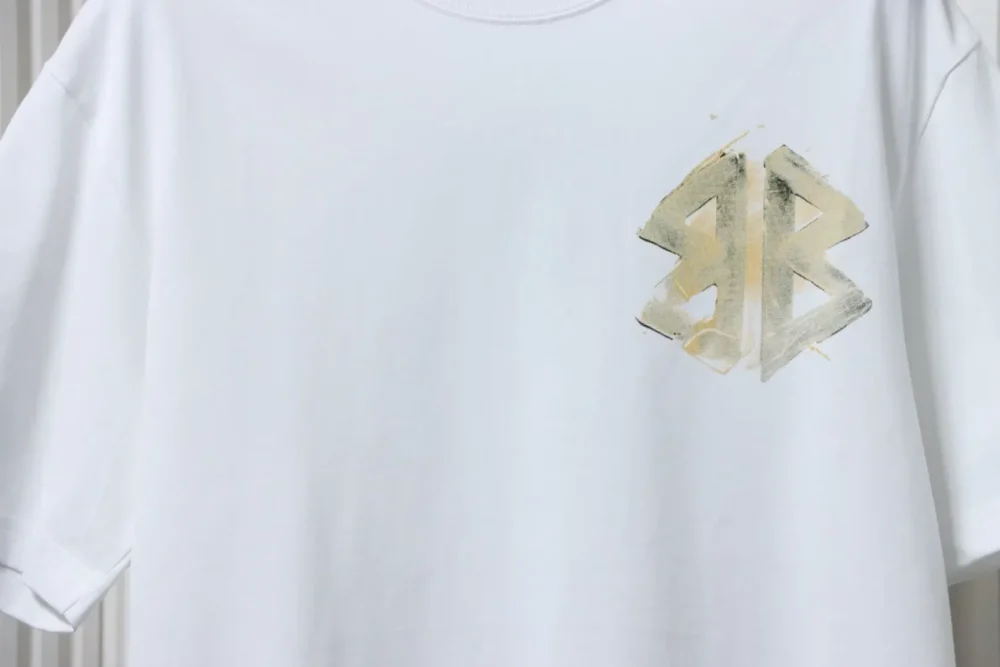 Balenciaga Kurzarmhemd mit handbemaltem Doppel-B-Print – Bild 14