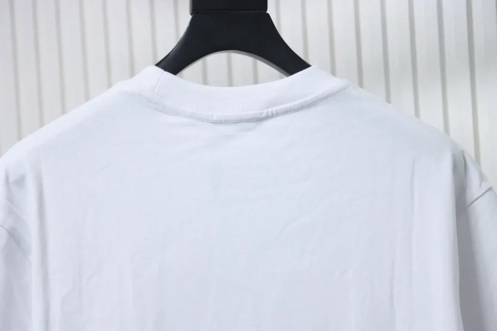 Balenciaga Meliertes Kurzarmhemd mit Distressed-Buchstabenlogo – Bild 16