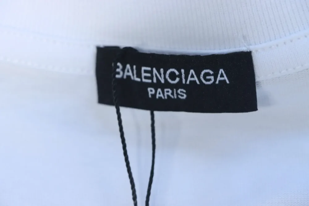 Balenciaga Meliertes Kurzarmhemd mit Distressed-Buchstabenlogo – Bild 25