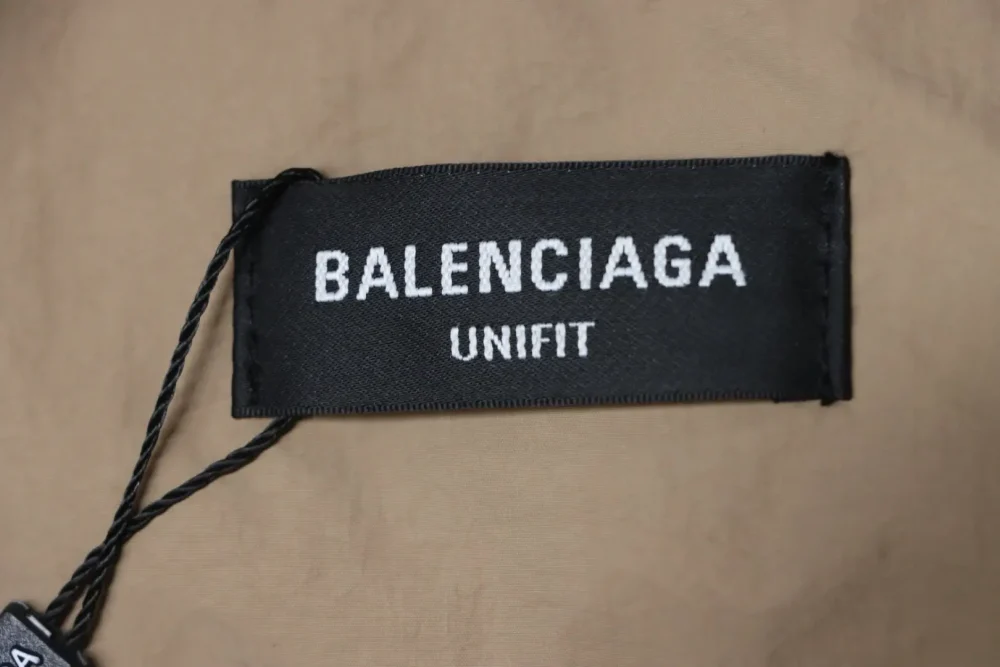 Balenciaga Reißverschlussjacke mit Buchstabenstickerei – Bild 6