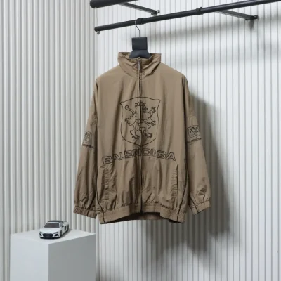 Balenciaga Reißverschlussjacke mit Buchstabenstickerei