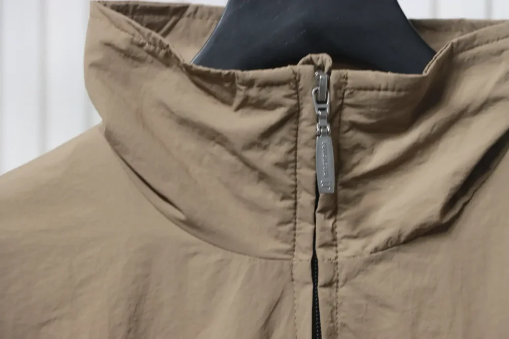 Balenciaga Reißverschlussjacke mit Buchstabenstickerei – Bild 5