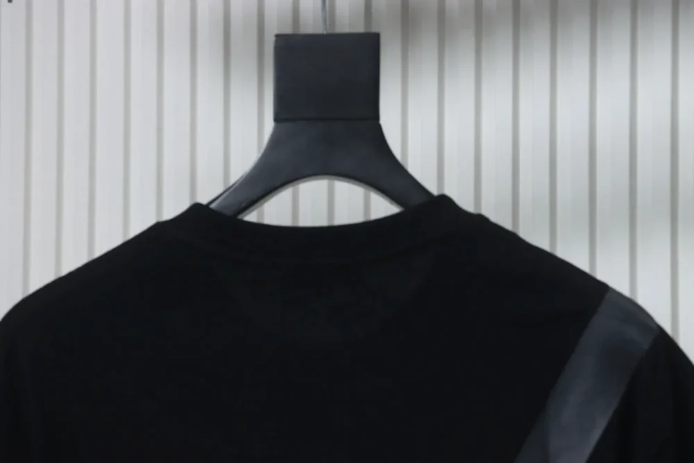 Brusttasche mit bedruckten kurzen Ärmeln – Bild 3