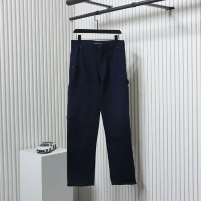 Cargo-Holzfäller-Jeanshose mit Taschen und gesticktem Logo