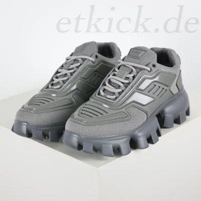Cloudbust Thunder Technischer Stoff Grau