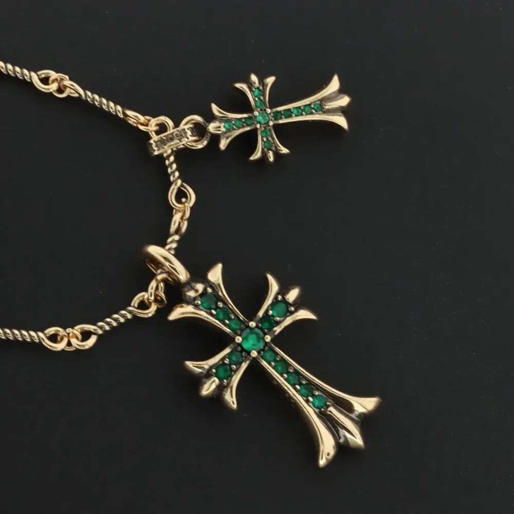 Doppelkreuz-Bambuskette mit grünem Diamanten und Gold – Bild 9