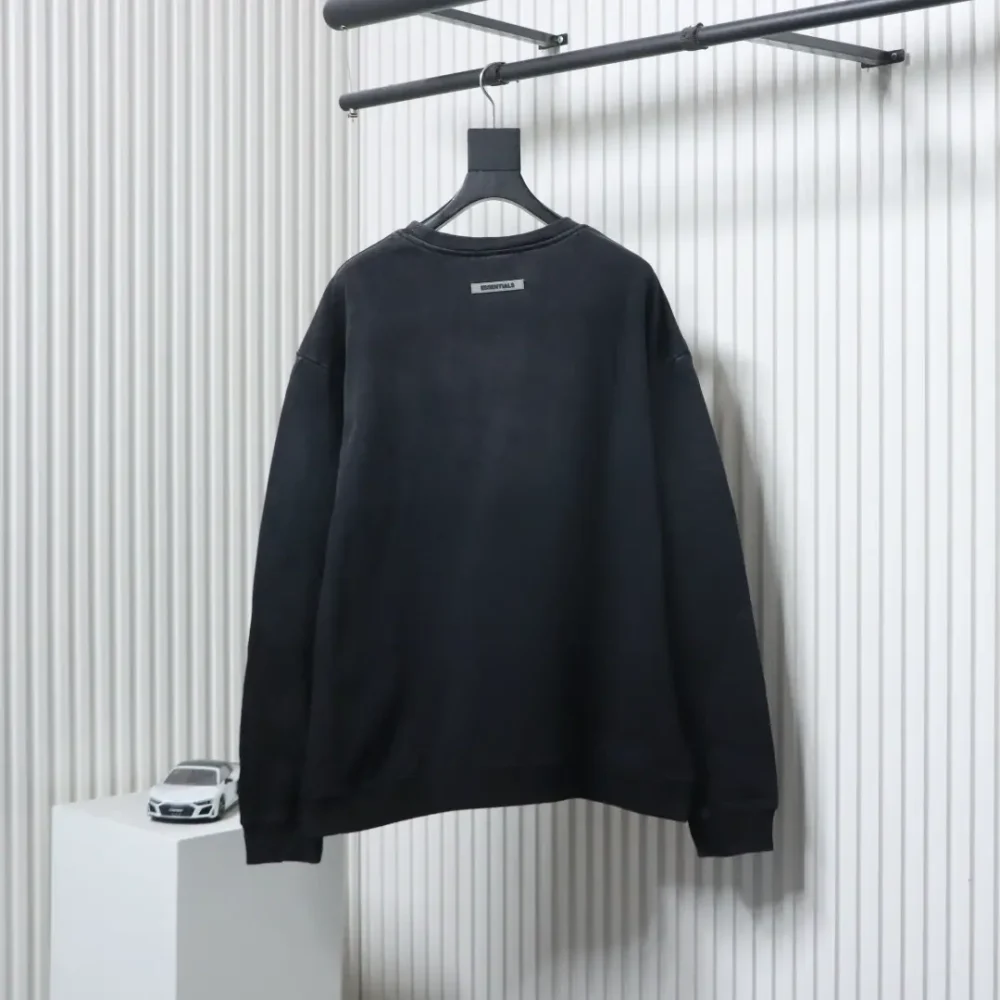 FEAR OF GOD Sweatshirt mit Rundhalsausschnitt und Farbverlauf im Washed Flock-Look von 1977 – Bild 2