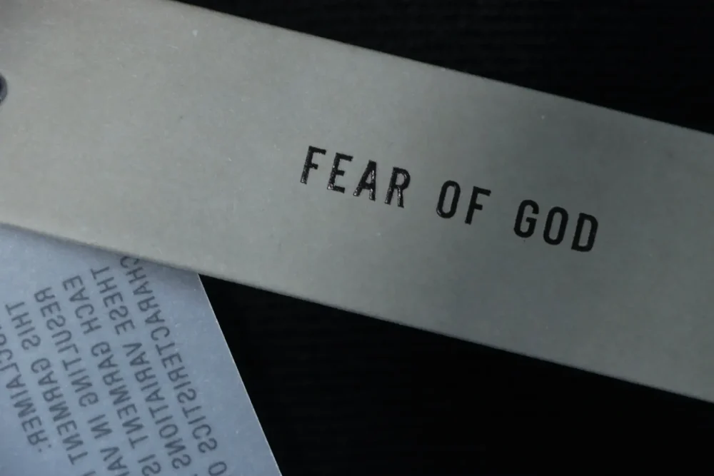 FEAR OF GOD Sweatshirt mit Rundhalsausschnitt und Farbverlauf im Washed Flock-Look von 1977 – Bild 11