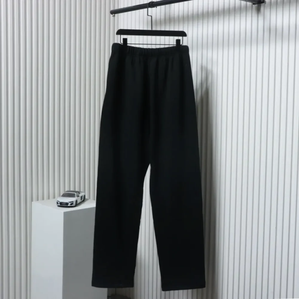 Hose der Fear of God x NBA Fog Joint Series – Bild 13