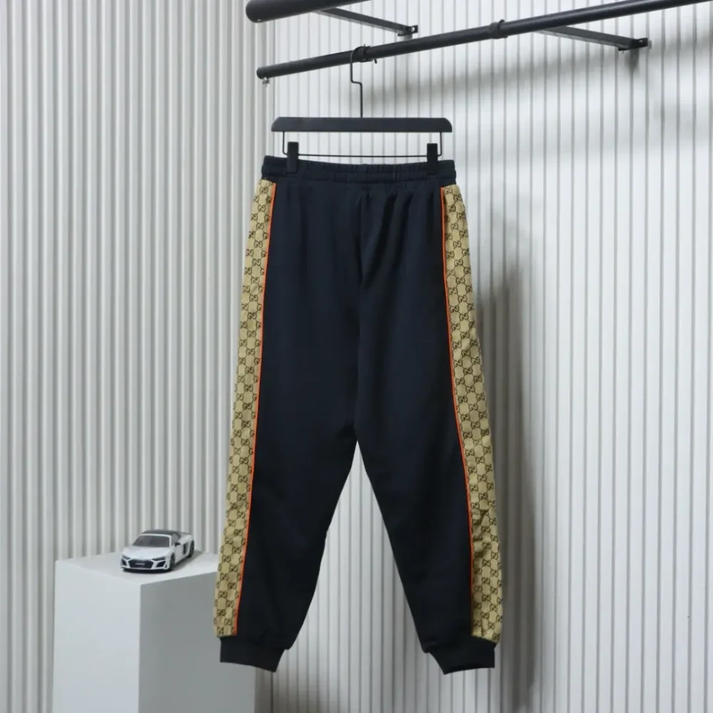 Hose mit Kordelzug und Monogramm-Nähten – Bild 2