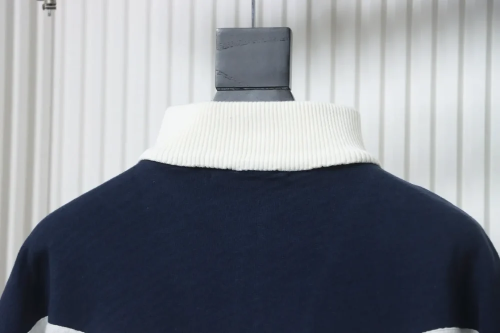 Jacke mit Stehkragen und Colorblock-Linie – Bild 15