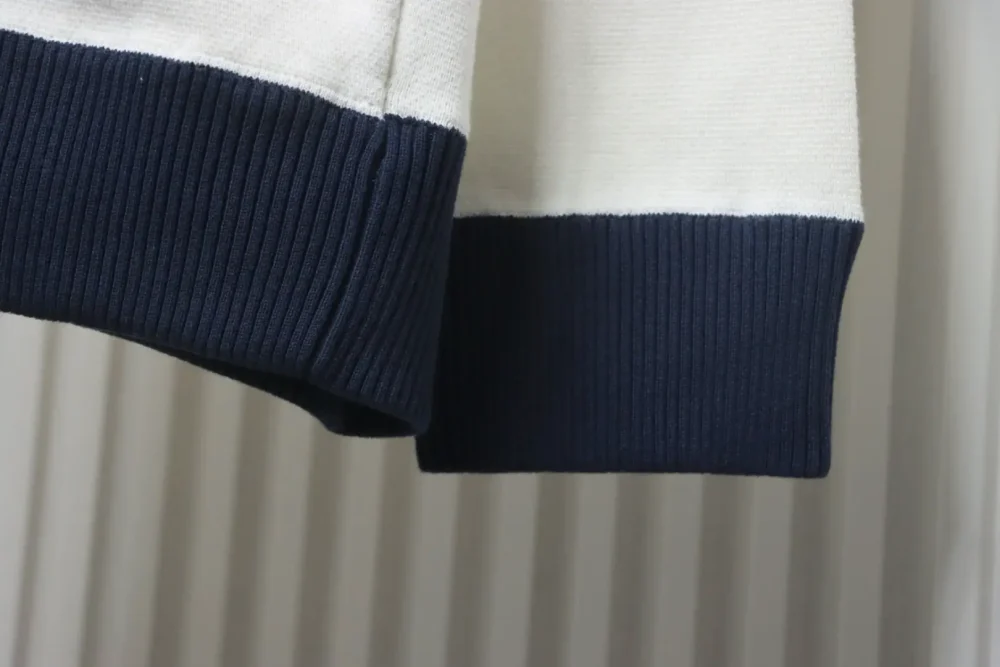 Jacke mit Stehkragen und Colorblock-Linie – Bild 7