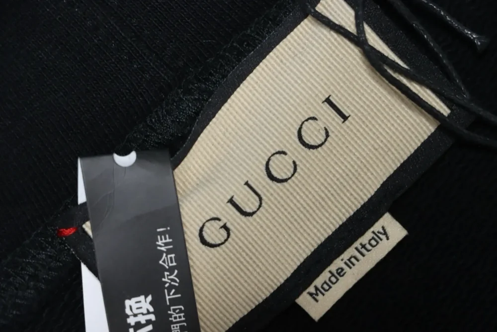 Kapuzensweatshirt mit Blitz-Print – Bild 8