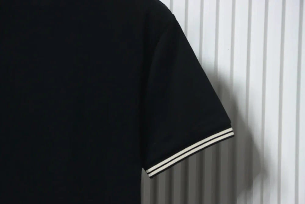 Klassischer Ausschnitt, Doppel-G-Stickerei, Poloshirt mit kurzen Ärmeln – Bild 6