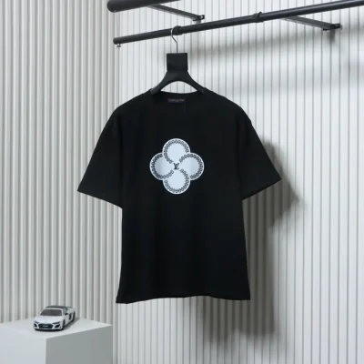 Kurzarm-T-Shirt mit vierblättrigem Kleeblatt