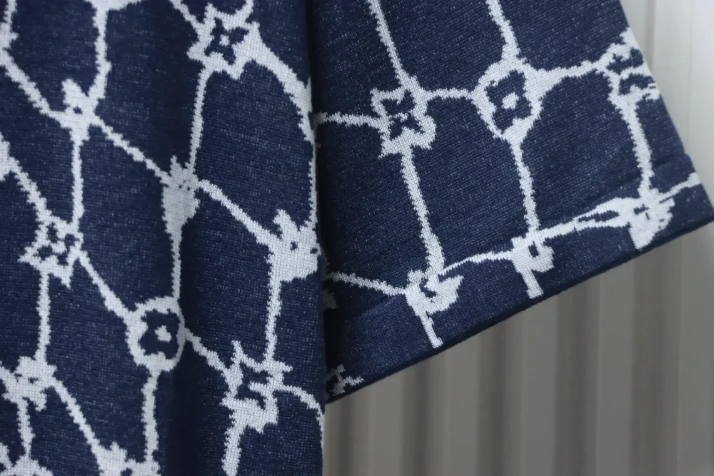 Kurze Ärmel aus Fischnetz-Jacquard-Strick – Bild 5