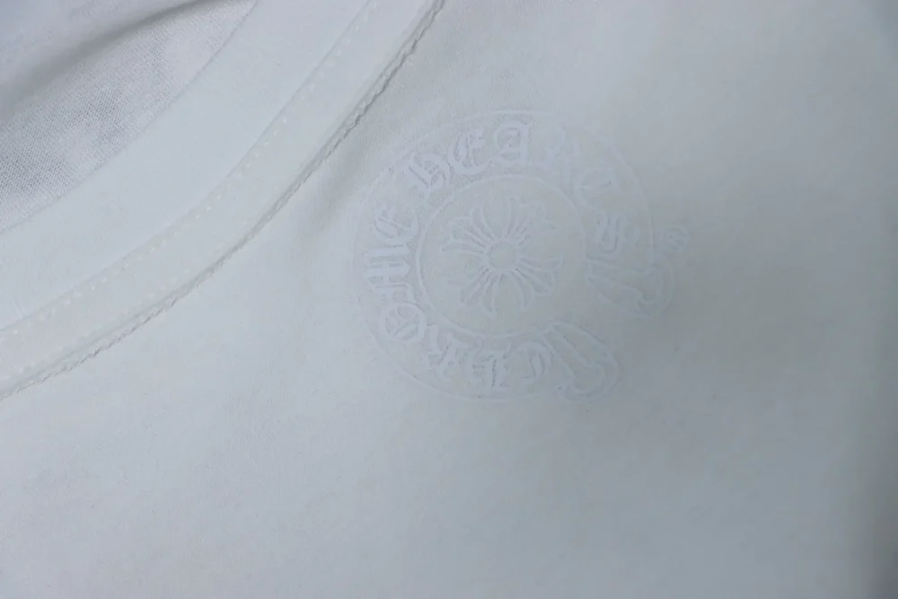 Langärmliges T-Shirt mit Hufeisen-Print vorne und hinten – Bild 11