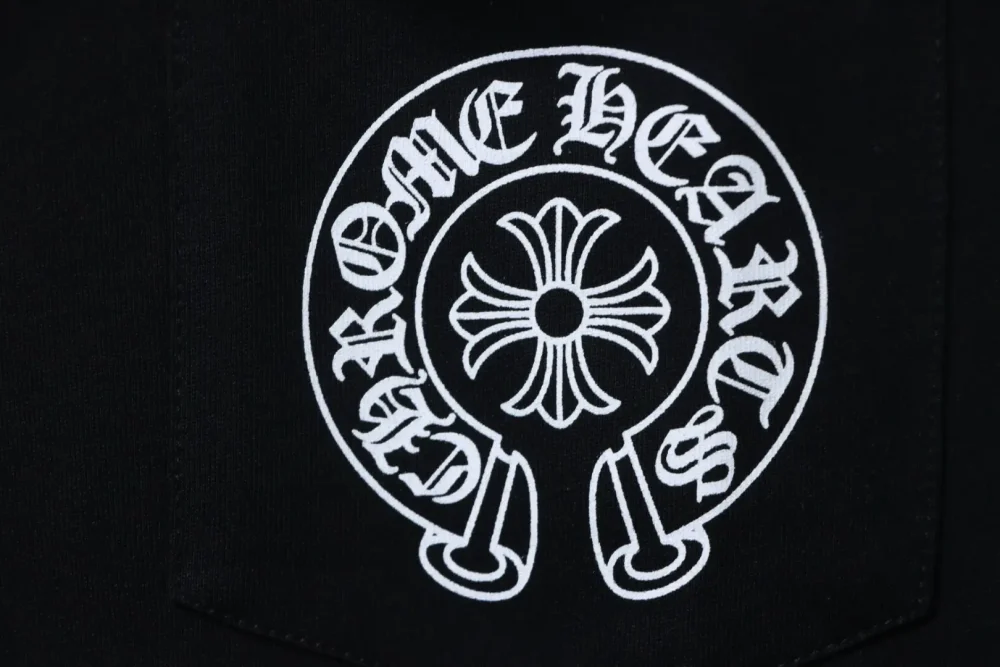Langärmliges T-Shirt mit Hufeisen-Print vorne und hinten – Bild 18