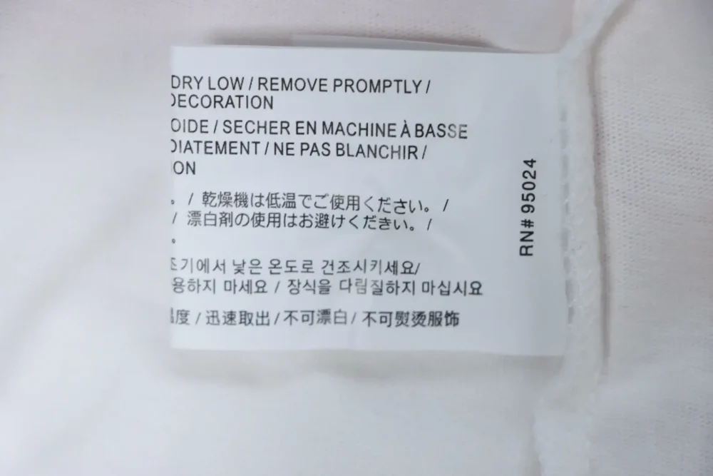 Langärmliges T-Shirt mit besticktem Hufeisen-Patchwork – Bild 11