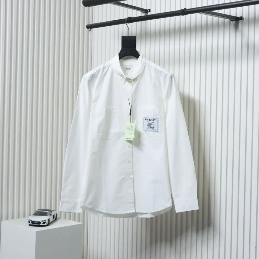Langarmshirt mit Pferdepatch auf der Brust