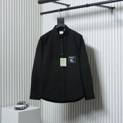 Langarmshirt mit Pferdepatch auf der Brust