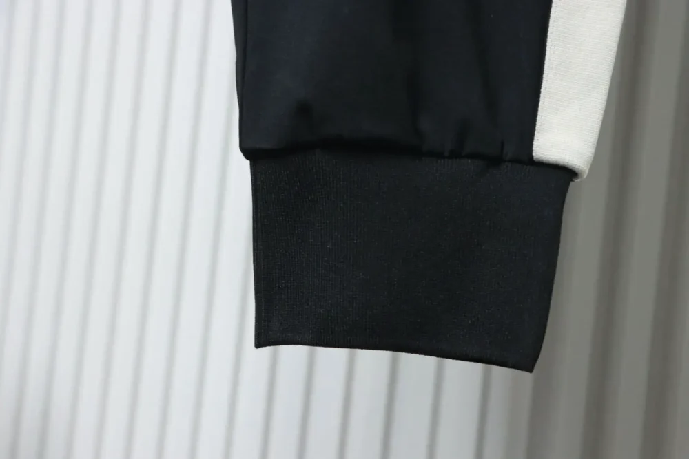 Moncler-Hose mit Weblogo – Bild 15