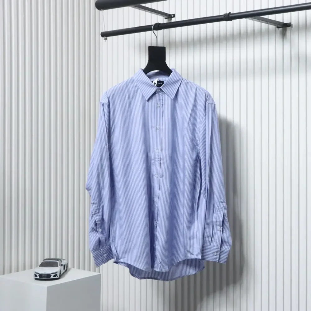Balenciaga Neues gestreiftes Revershemd