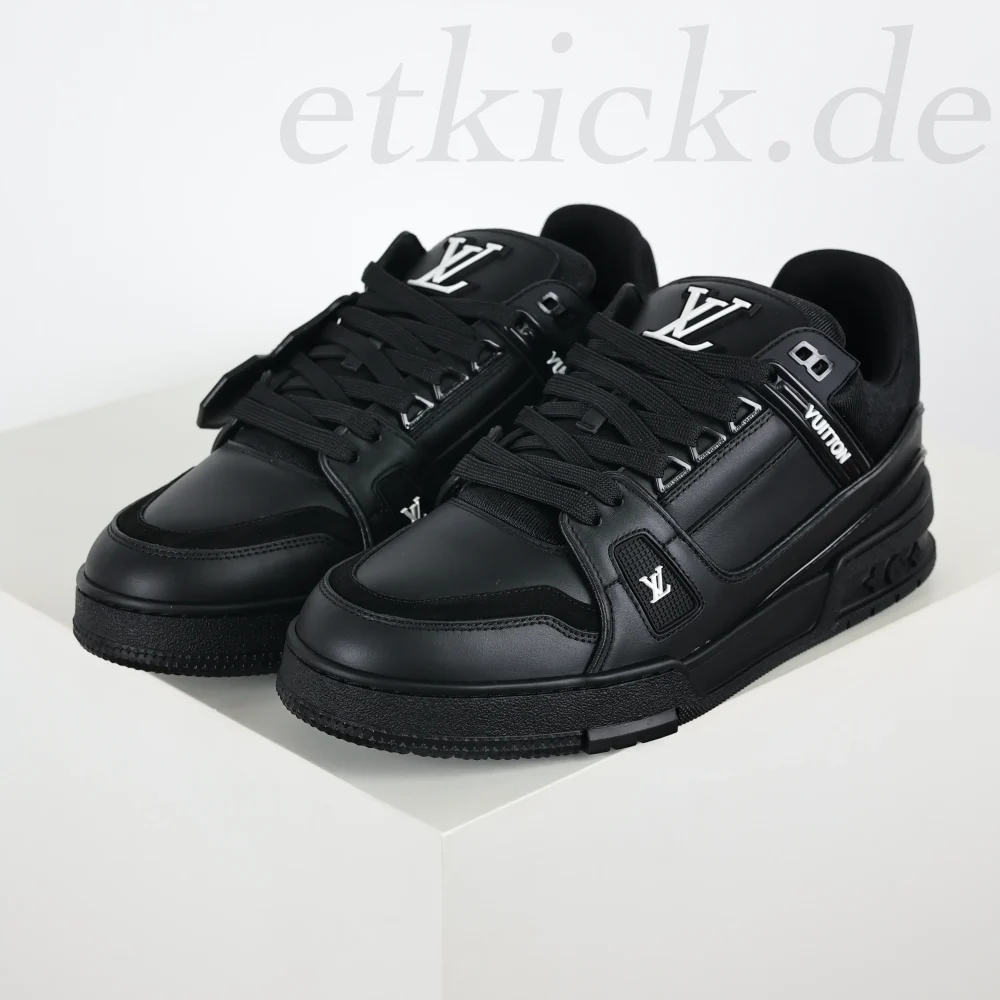 NiGo Collaboration Trainer Sneaker Schwarz