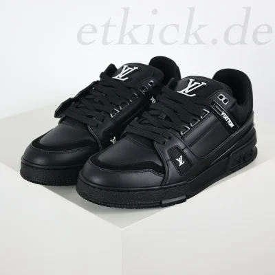 NiGo Collaboration Trainer Sneaker Schwarz