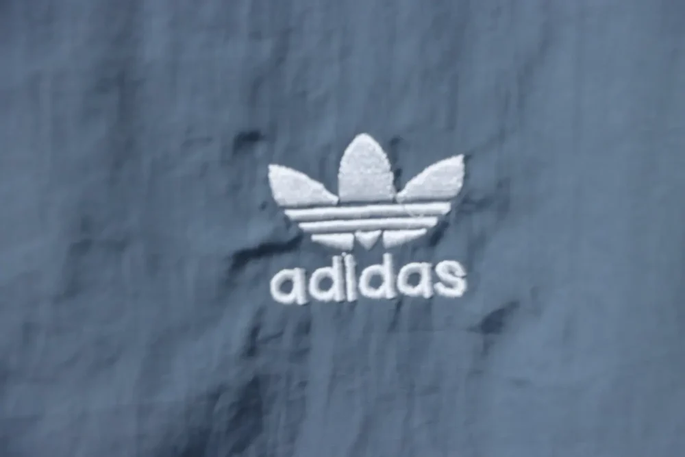 Patchwork-Reißverschlussjacke mit Adidas-Co-Branding und Trefoil-Logo – Bild 5