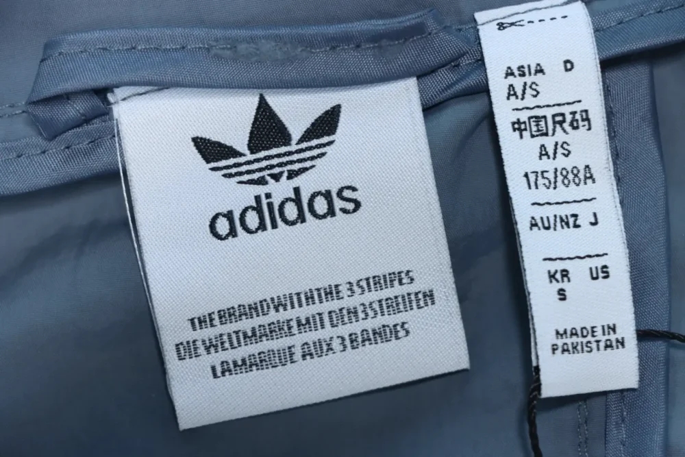 Patchwork-Reißverschlussjacke mit Adidas-Co-Branding und Trefoil-Logo – Bild 9