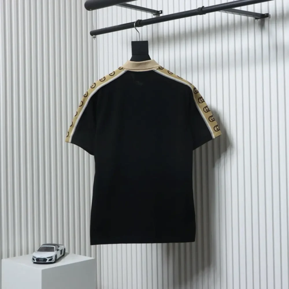 Poloshirt mit reflektierendem Gurtband und kurzen Ärmeln – Bild 13