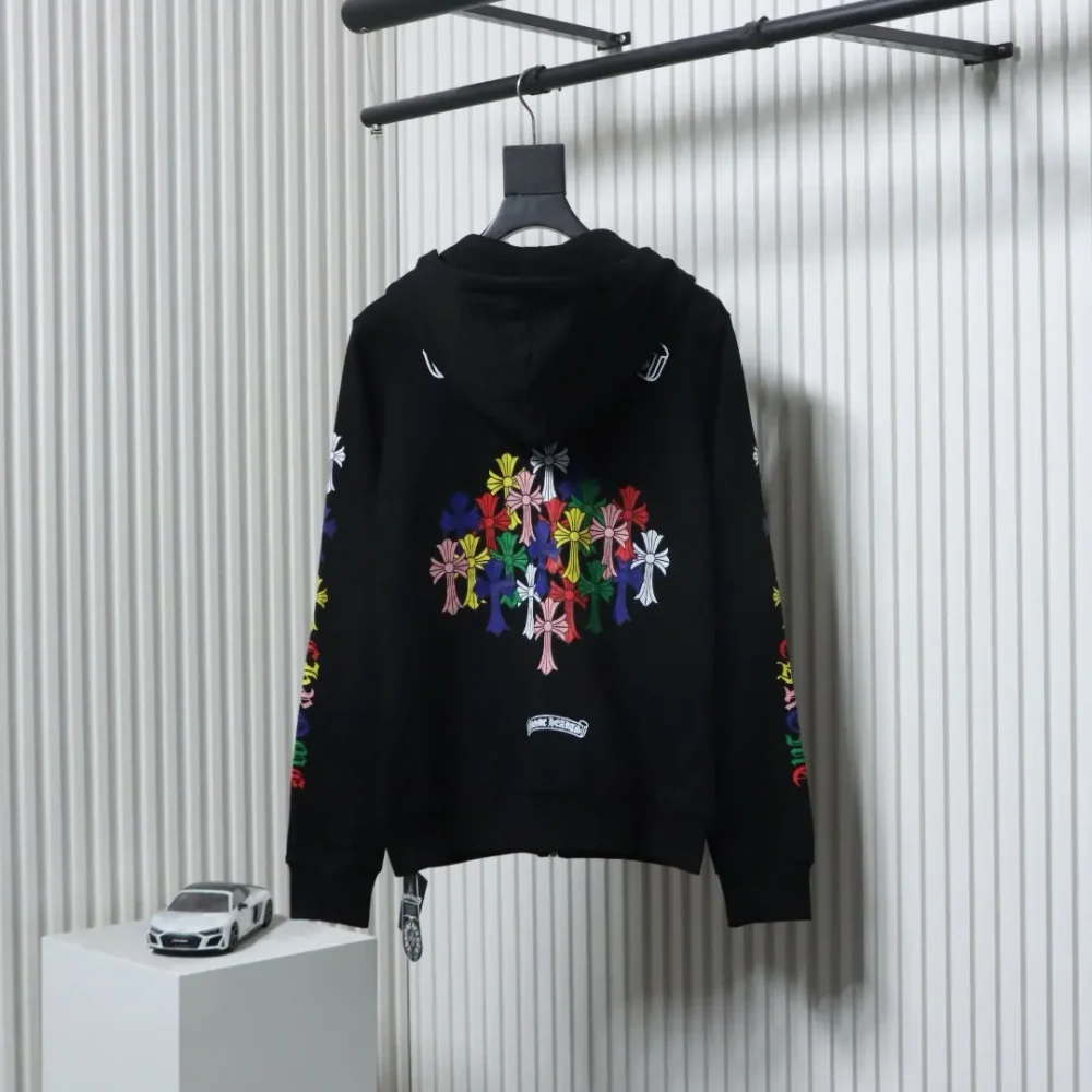 Reißverschlussjacke mit buntem Kreuzdruck – Bild 12