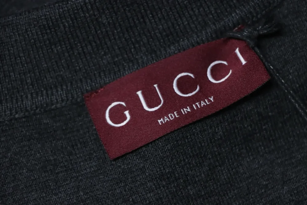 Rot-grünes Poloshirt mit Jacquard-Kragen und kurzen Ärmeln – Bild 11