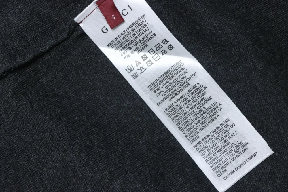 Rot-grünes Poloshirt mit Jacquard-Kragen und kurzen Ärmeln – Bild 9